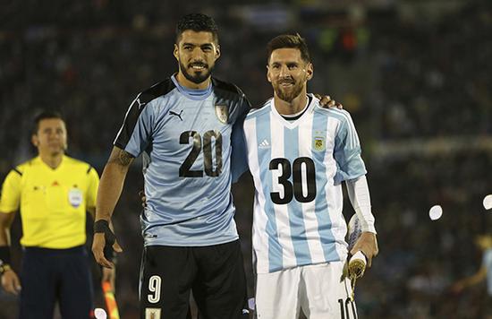 而他本人的 而他本人的