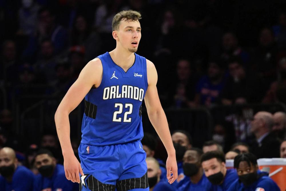 为后防线提 为后防线提