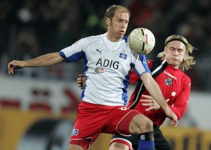 范围内引发 范围内引发