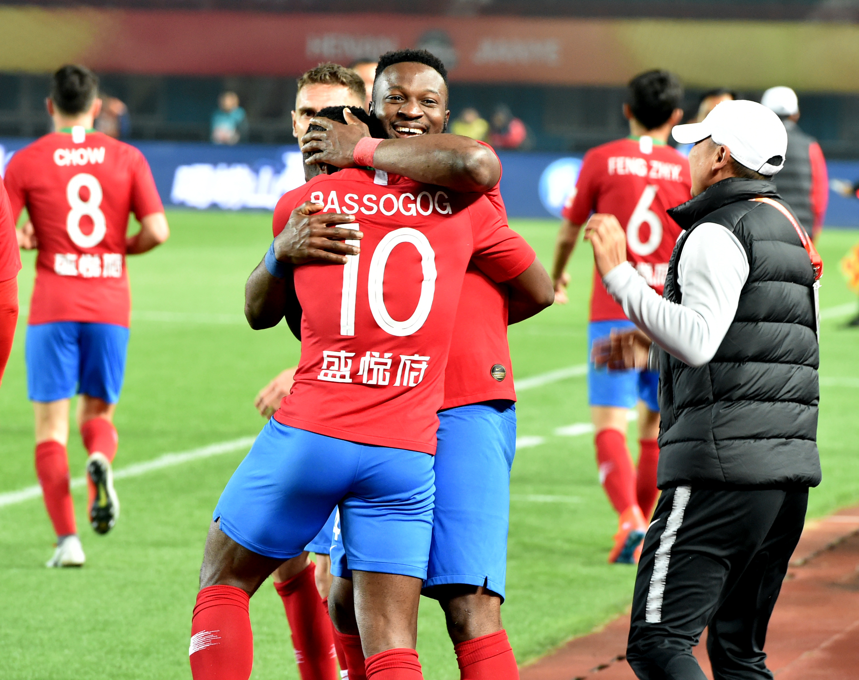 AI驱动追 AI驱动追